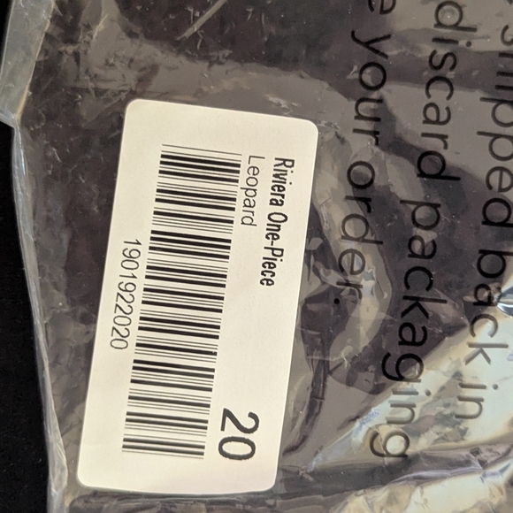 Ruby Ribbon Leopard Print One Piece - Picture 2 of 4